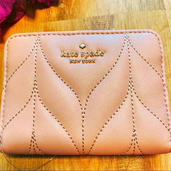 Kate Spade Leather Briar Lane Quilted Dani Wallet - Picture 7 of 15